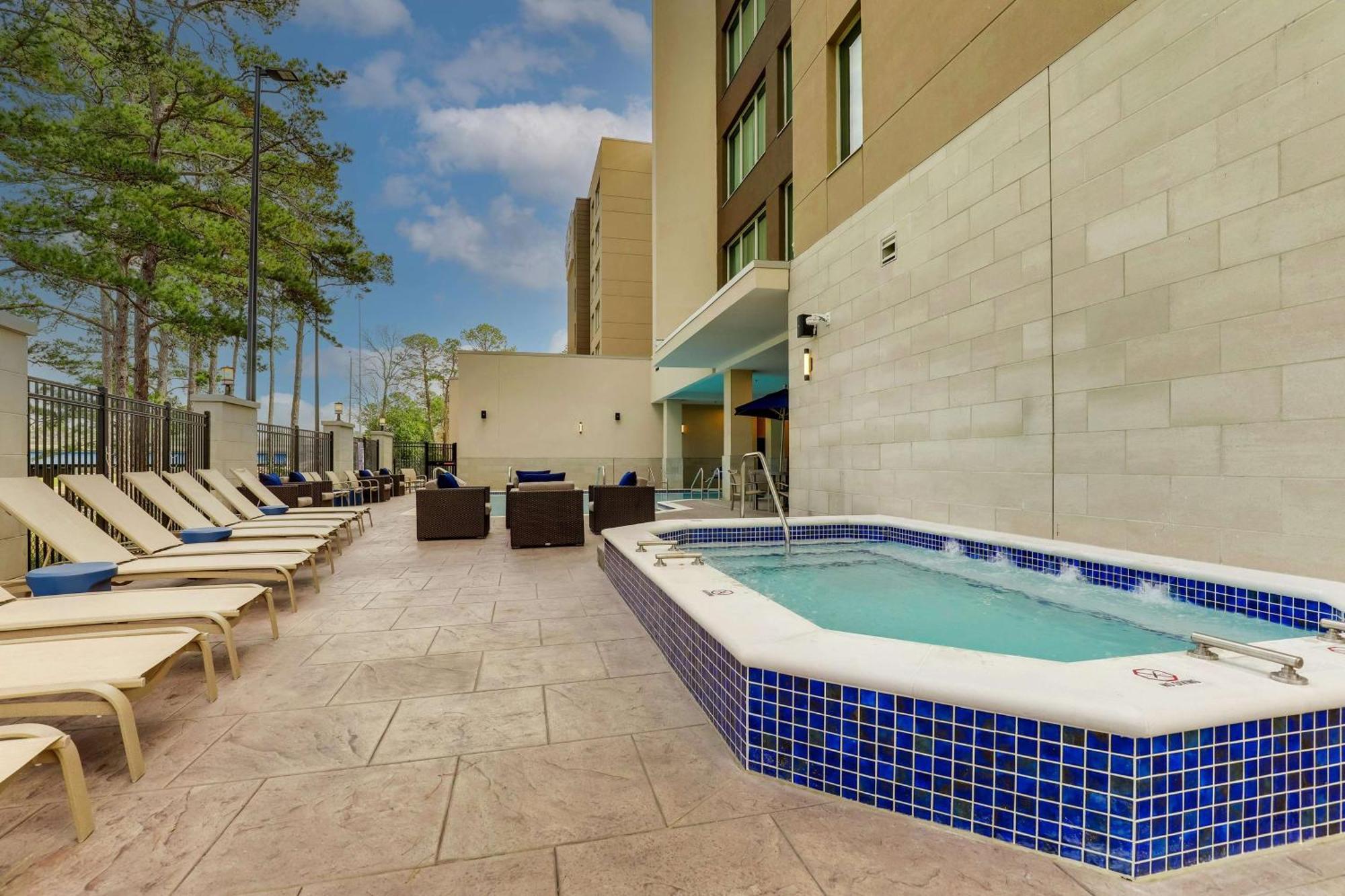 Drury Plaza Hotel Tallahassee Exterior photo