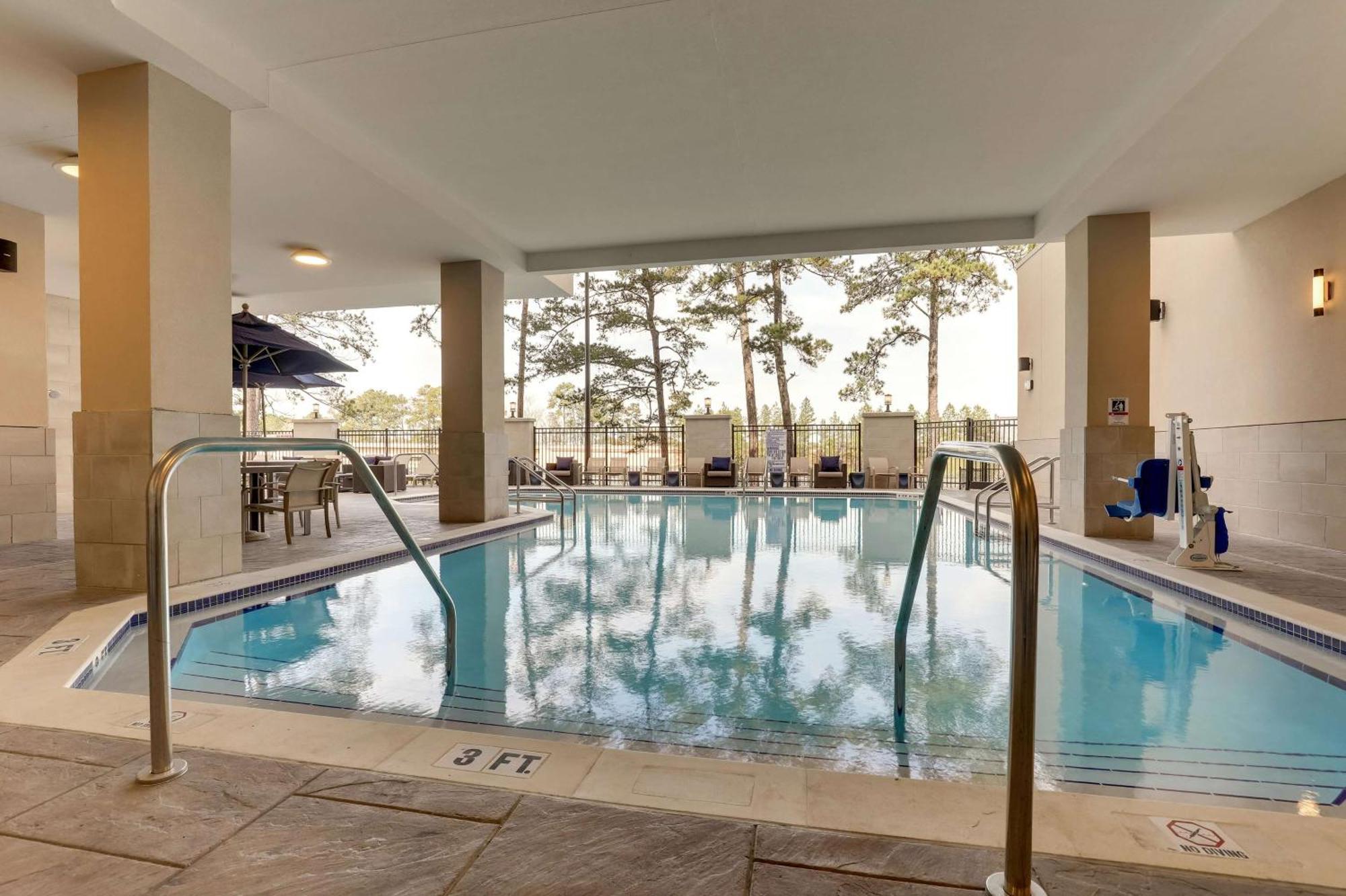 Drury Plaza Hotel Tallahassee Exterior photo